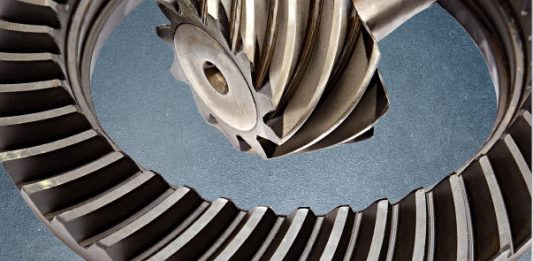 The effect of surface carbon content on the performance of carburized steels